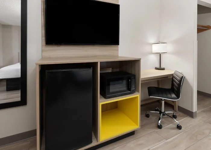Days By Wyndham Hotel 3*