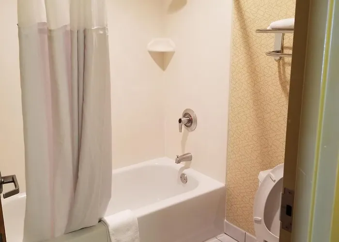 Days By Wyndham 3* Tulsa