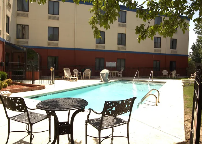 Days By Wyndham Hotel 3*