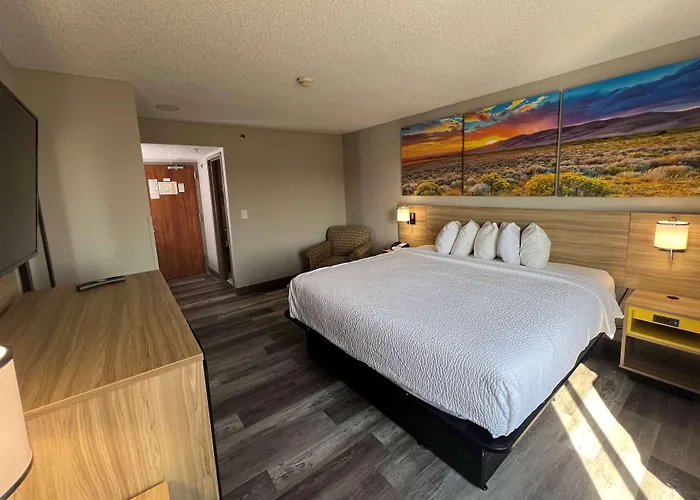 Hotel Days By Wyndham Tulsa