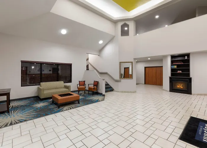 Hotel Days By Wyndham Tulsa