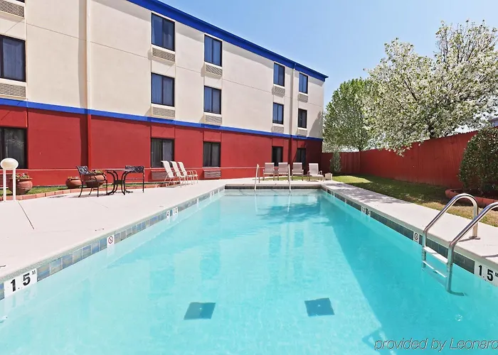 Days By Wyndham Tulsa